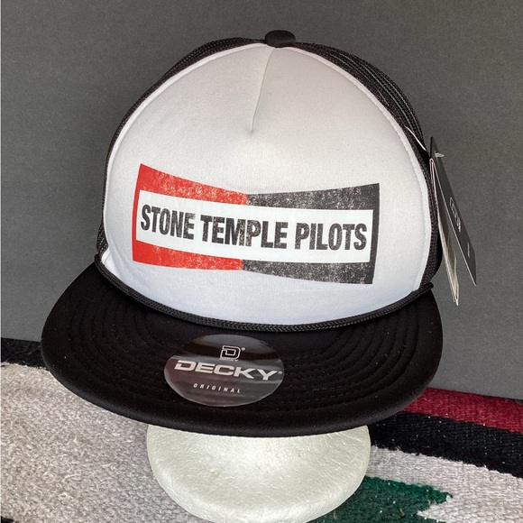 Ducky Stone temple pilots SnapBack foam Trucker Hat nwt - Picture 1 of 12